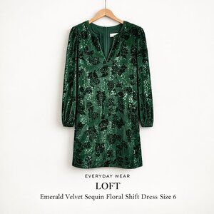 LOFT Emerald Green Velvet Sequin Floral Shift Dress Size 6 WI23